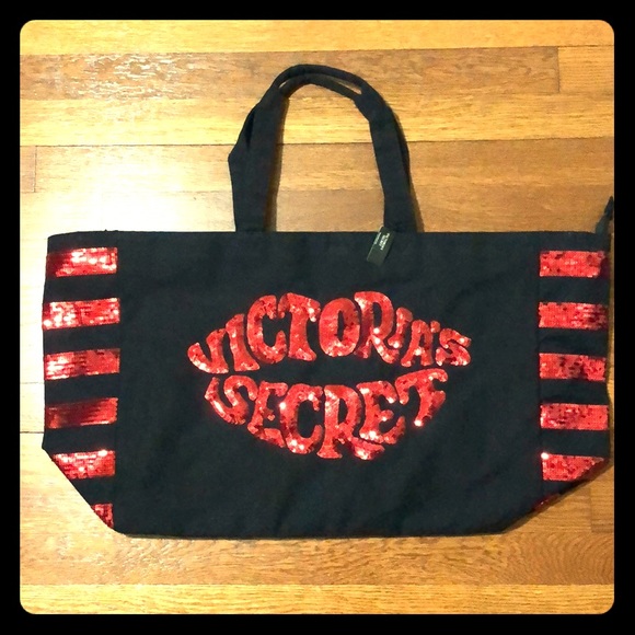 Victoria's Secret Handbags - NWT Victoria’s Secret Limited Edition 2019 Tote